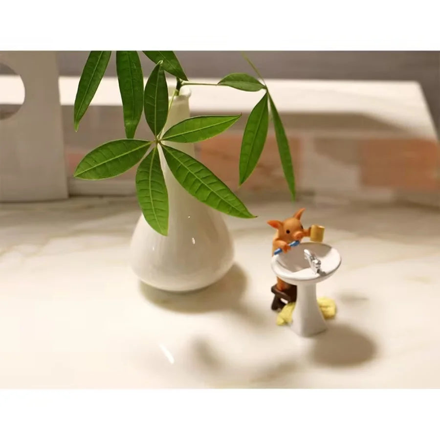 Adorable Piglet Brushing Teeth Figurine Resin Animal Decor Bathroom Desktop Cute Ornament Home Decorative Mini Statue Gift