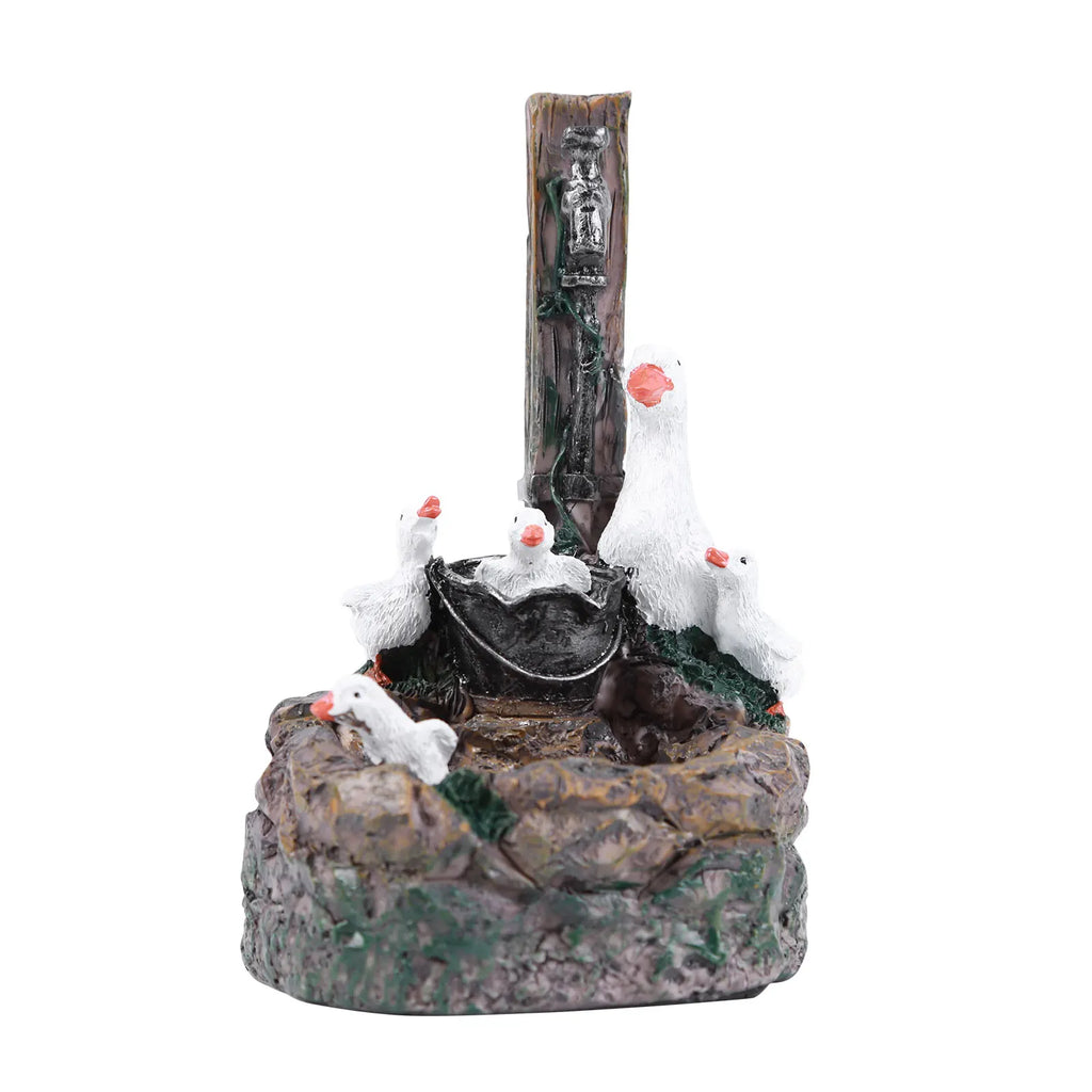 Duck /Squirrel Fountain Ornament Water Fountain Squirrel Statue Landscaping Decor with Light.